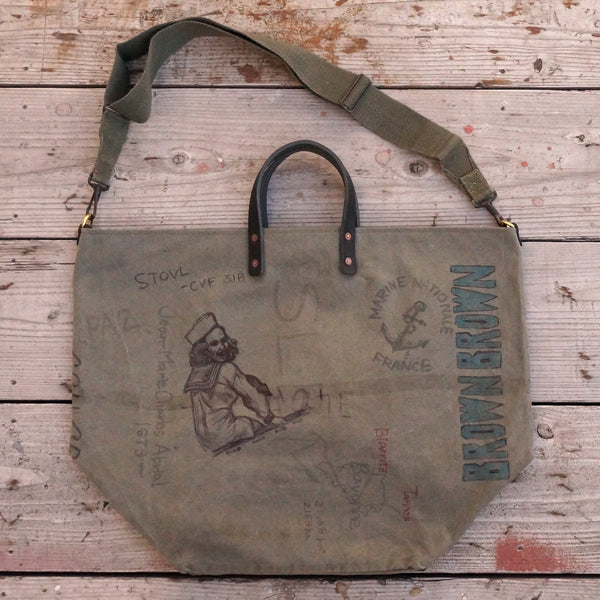 Shoulder bag